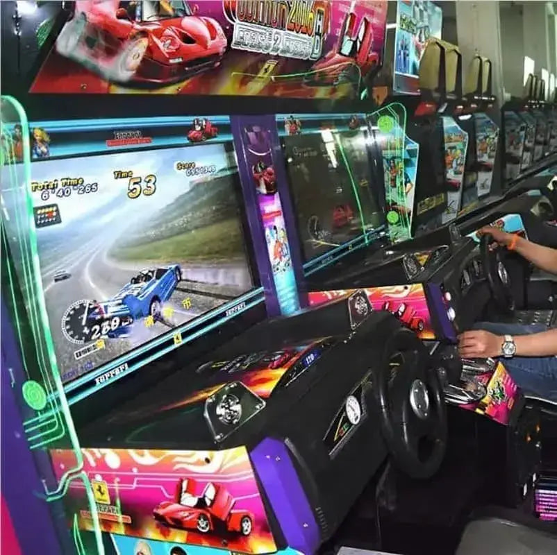 Immersive Racing Experience on Screen
