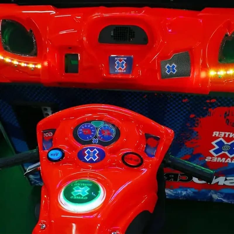 Immersive Arcade Racing Experience